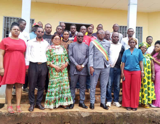 DECENTRALISATION ET DÉVELOPPEMENT LOCAL D&rsquo;ATOK PRESIDER PAR LE MAIRE ET LES COMITES